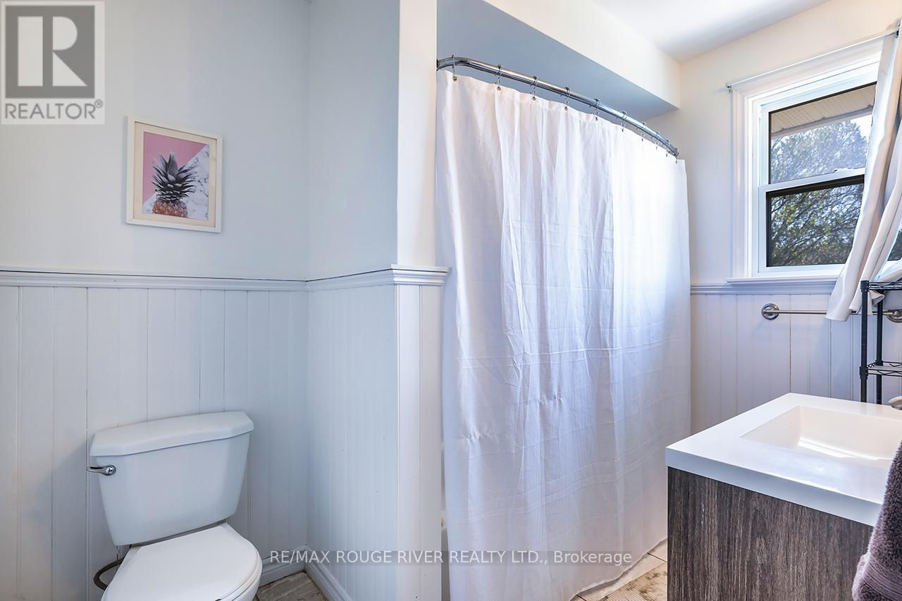 746 Durham Regional  17 Road, Clarington (Newcastle), Ontario  L1B 1L9 - Photo 24 - E12130467