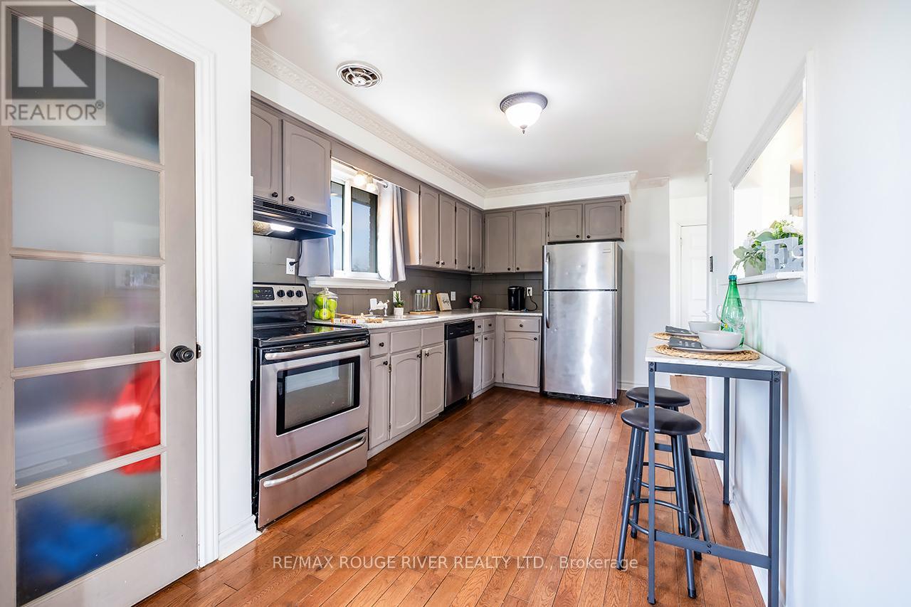 746 Durham Regional  17 Road, Clarington (Newcastle), Ontario  L1B 1L9 - Photo 7 - E12130467