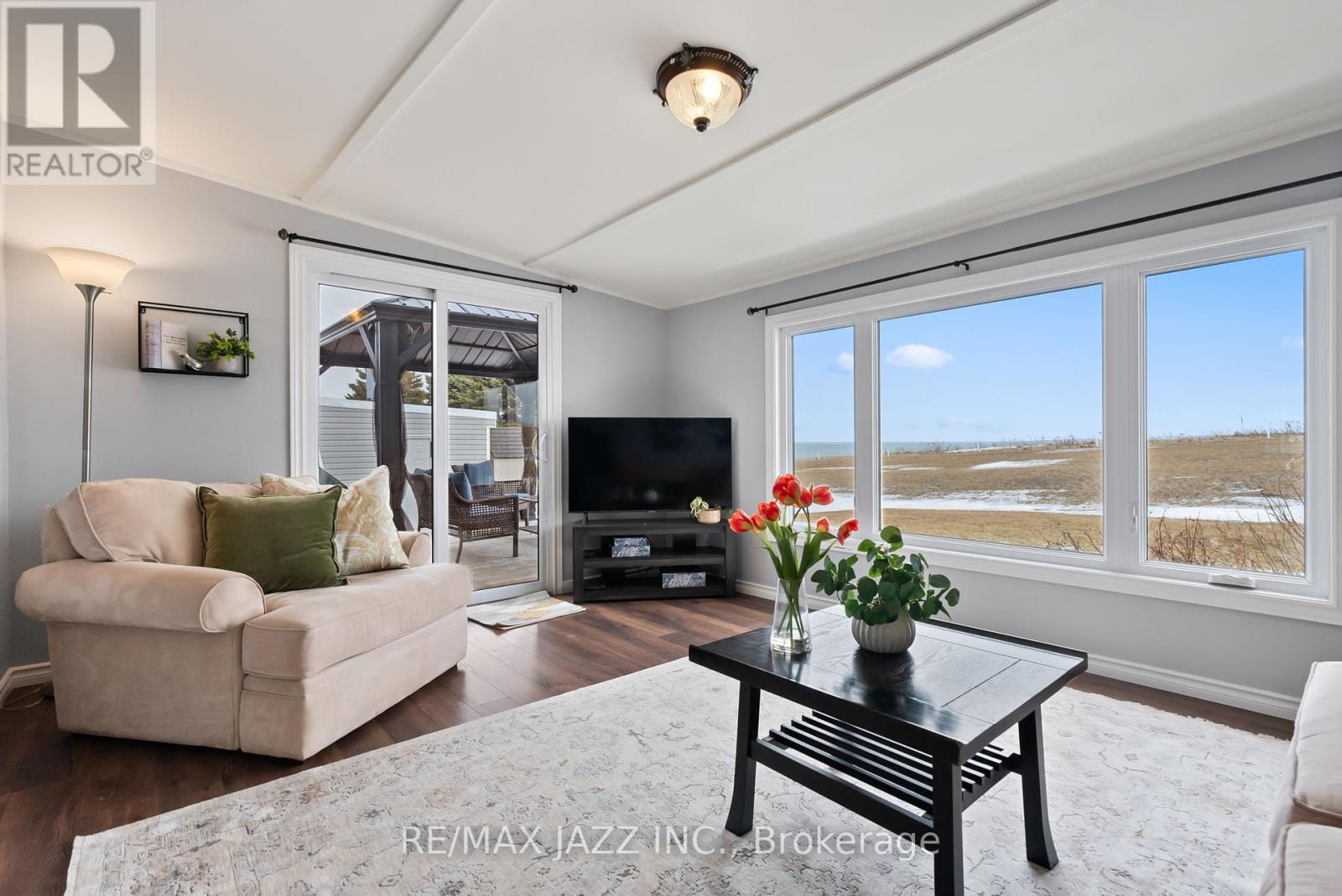 15 Bluffs Road, Clarington (Bowmanville), Ontario  L1B 1A3 - Photo 44 - E12131176