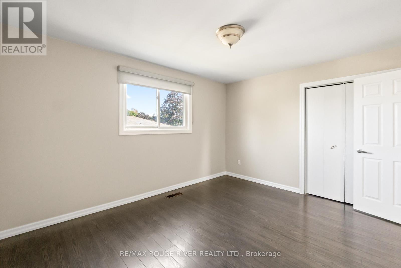 1 Applewood Crescent, Kawartha Lakes (Lindsay), Ontario  K9V 4W7 - Photo 26 - X12131139