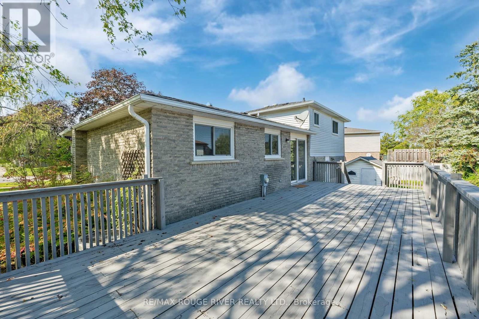 1 Applewood Crescent, Kawartha Lakes (Lindsay), Ontario  K9V 4W7 - Photo 40 - X12131139