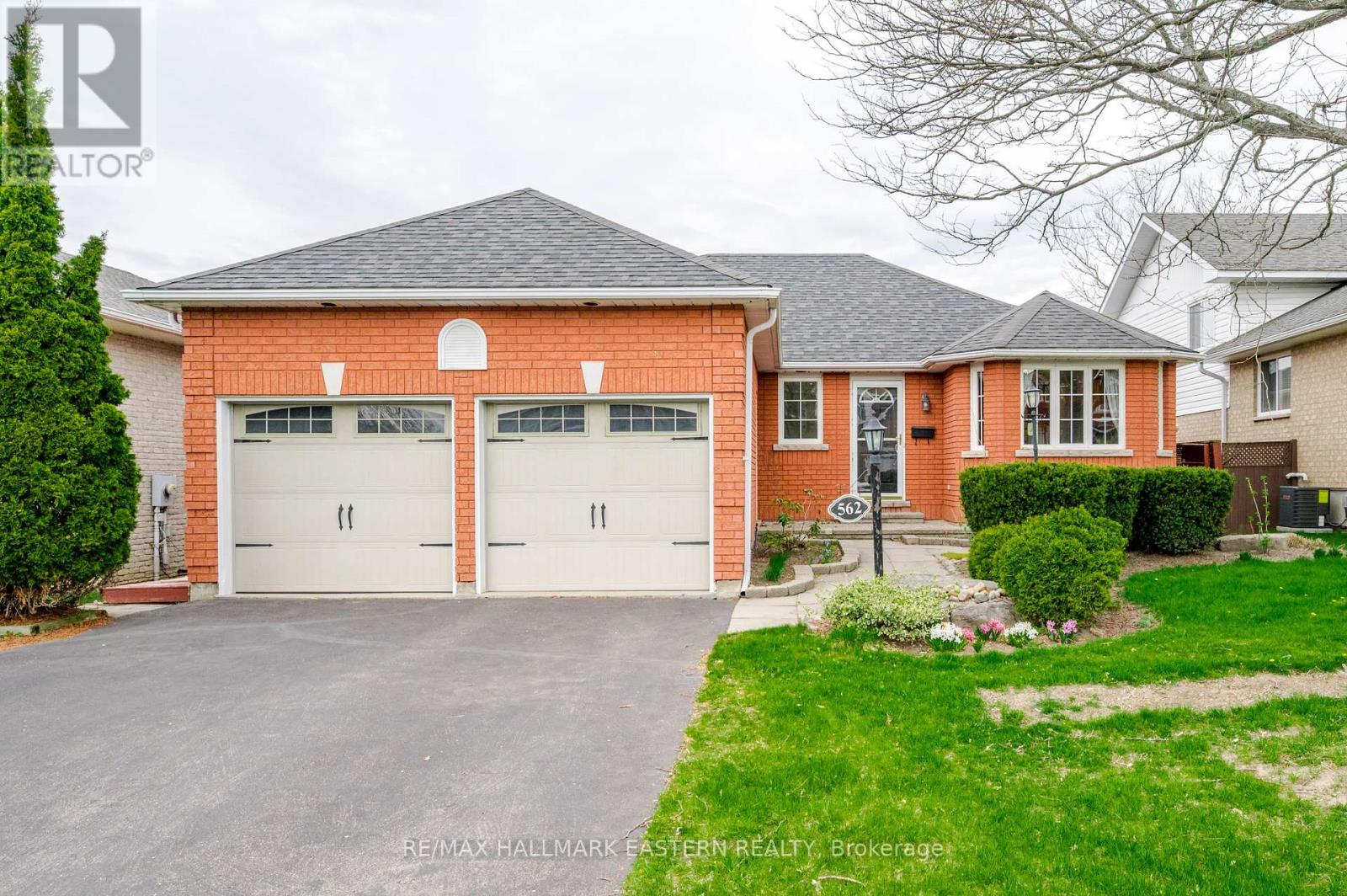 562 WESTMAN AVENUE, peterborough west (south), Ontario