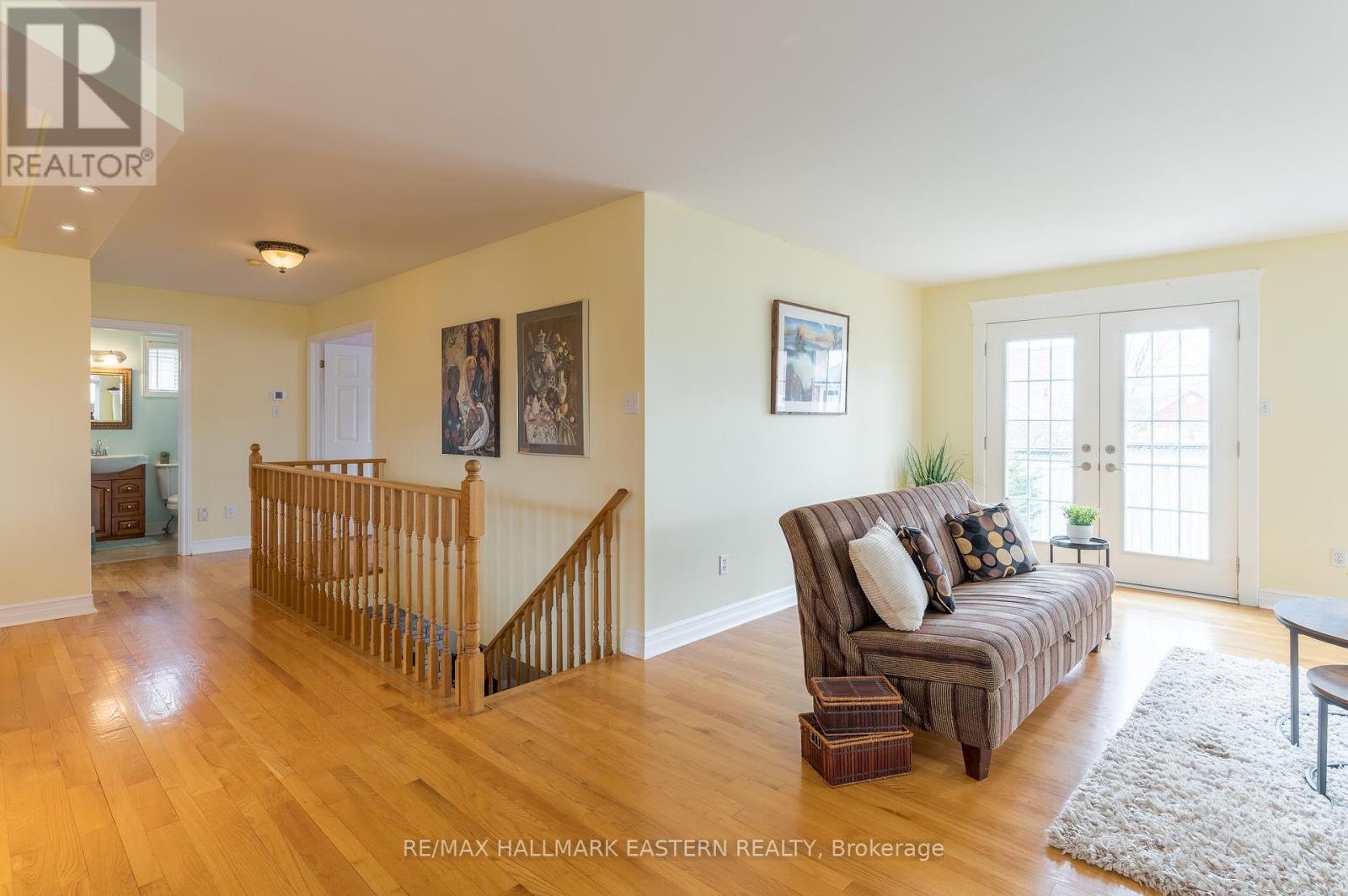 562 Westman Avenue, Peterborough West (South), Ontario  K9K 2H3 - Photo 15 - X12131555