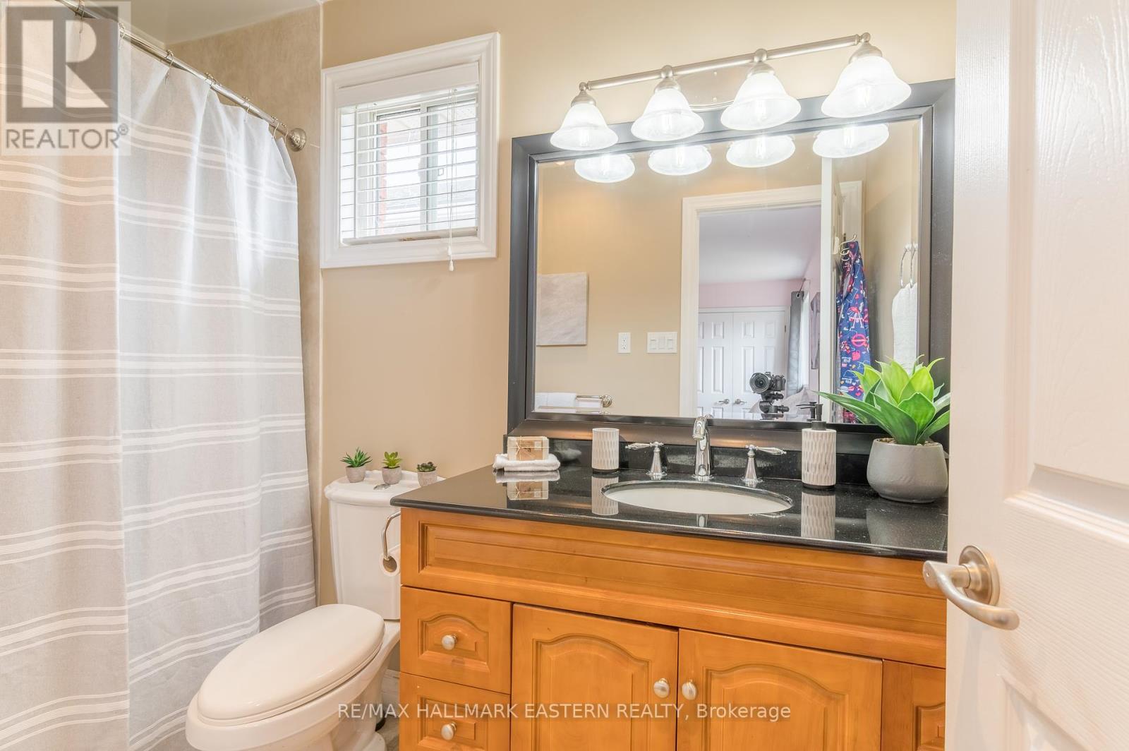 562 Westman Avenue, Peterborough West (South), Ontario  K9K 2H3 - Photo 21 - X12131555