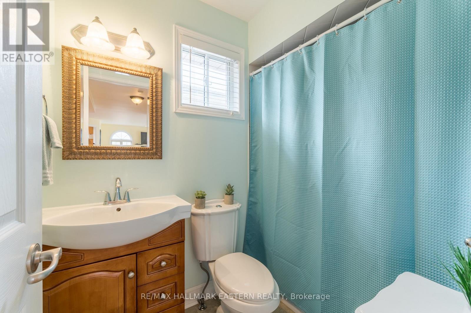 562 Westman Avenue, Peterborough West (South), Ontario  K9K 2H3 - Photo 22 - X12131555