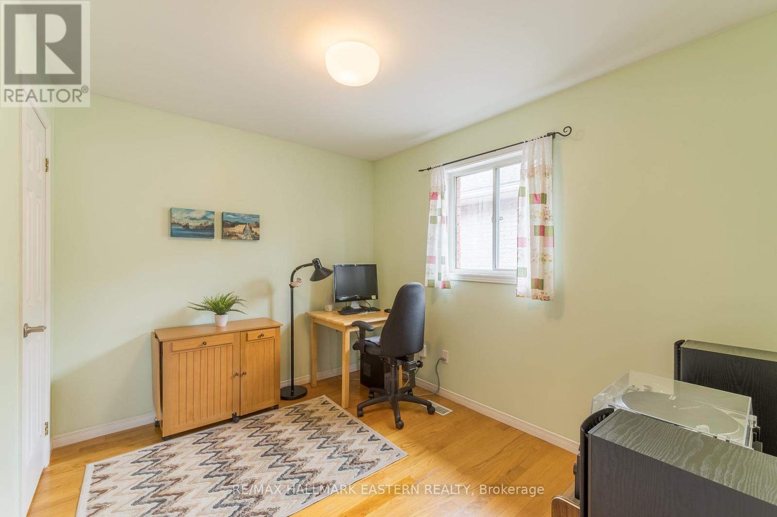562 Westman Avenue, Peterborough West (South), Ontario  K9K 2H3 - Photo 23 - X12131555