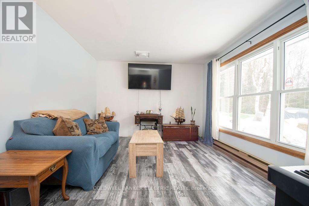 8248 County Road 46 Road, Havelock-Belmont-Methuen, Ontario  K0L 1A0 - Photo 4 - X12131604