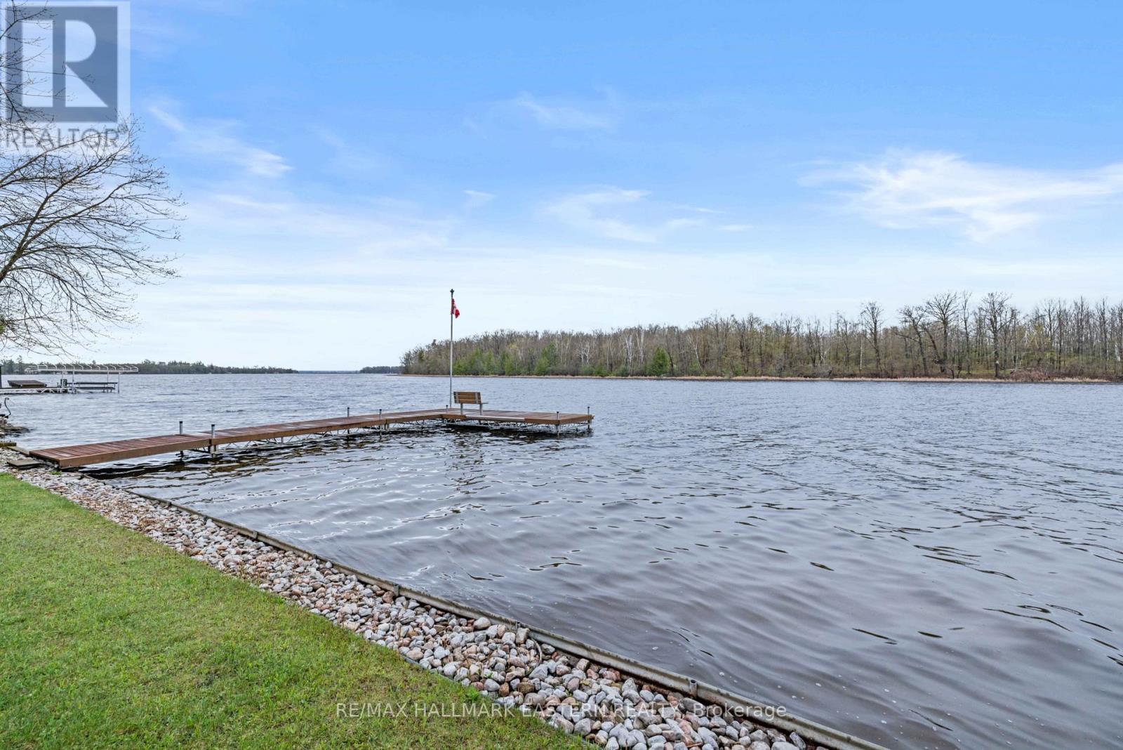 118 Fire Route 71, Galway-Cavendish And Harvey, Ontario  K0L 1J0 - Photo 2 - X12131628