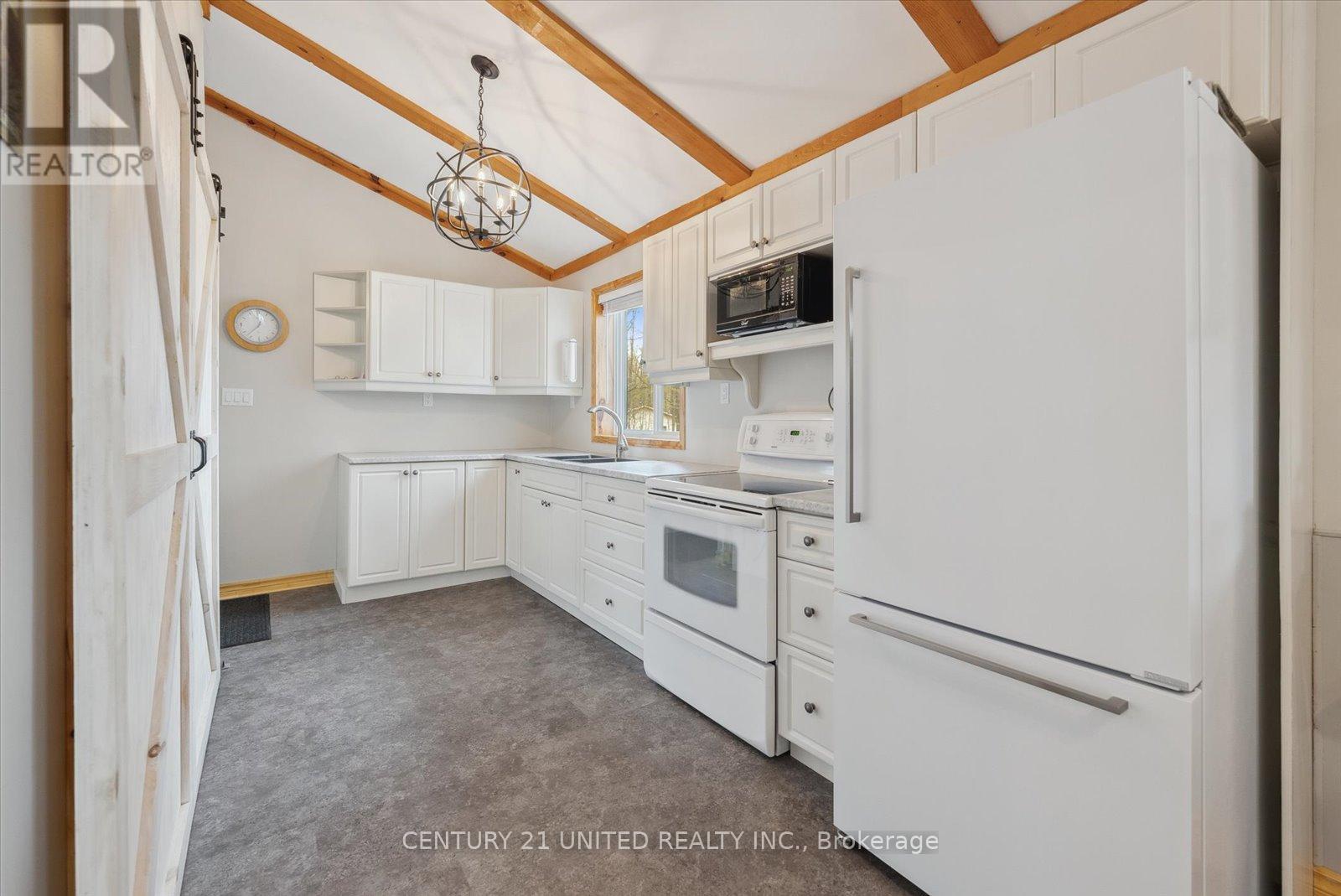179 Long Island, Otonabee-South Monaghan, Ontario  K0L 2G0 - Photo 14 - X12131639