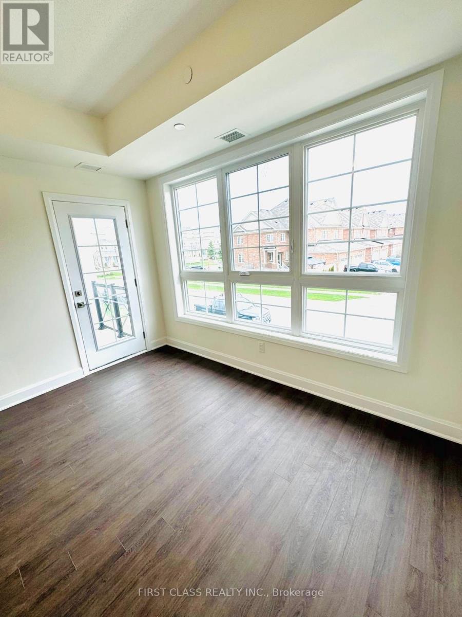 206 - 50 Lakebreeze Drive, Clarington (Newcastle), Ontario  L1B 0V9 - Photo 11 - E12132436