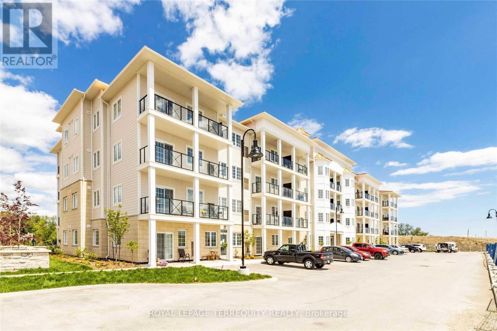 111 - 70 SHIPWAY AVENUE, clarington (newcastle), Ontario