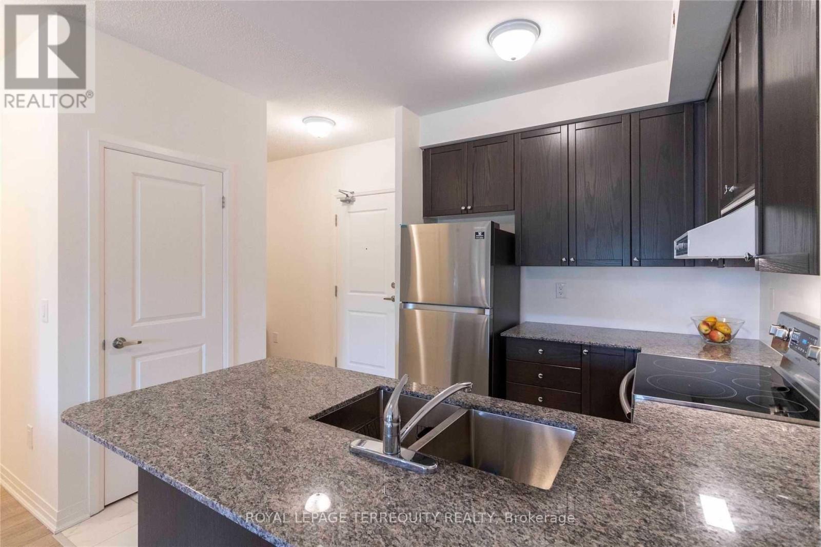 111 - 70 Shipway Avenue, Clarington (Newcastle), Ontario  L1B 0V7 - Photo 8 - E12132548