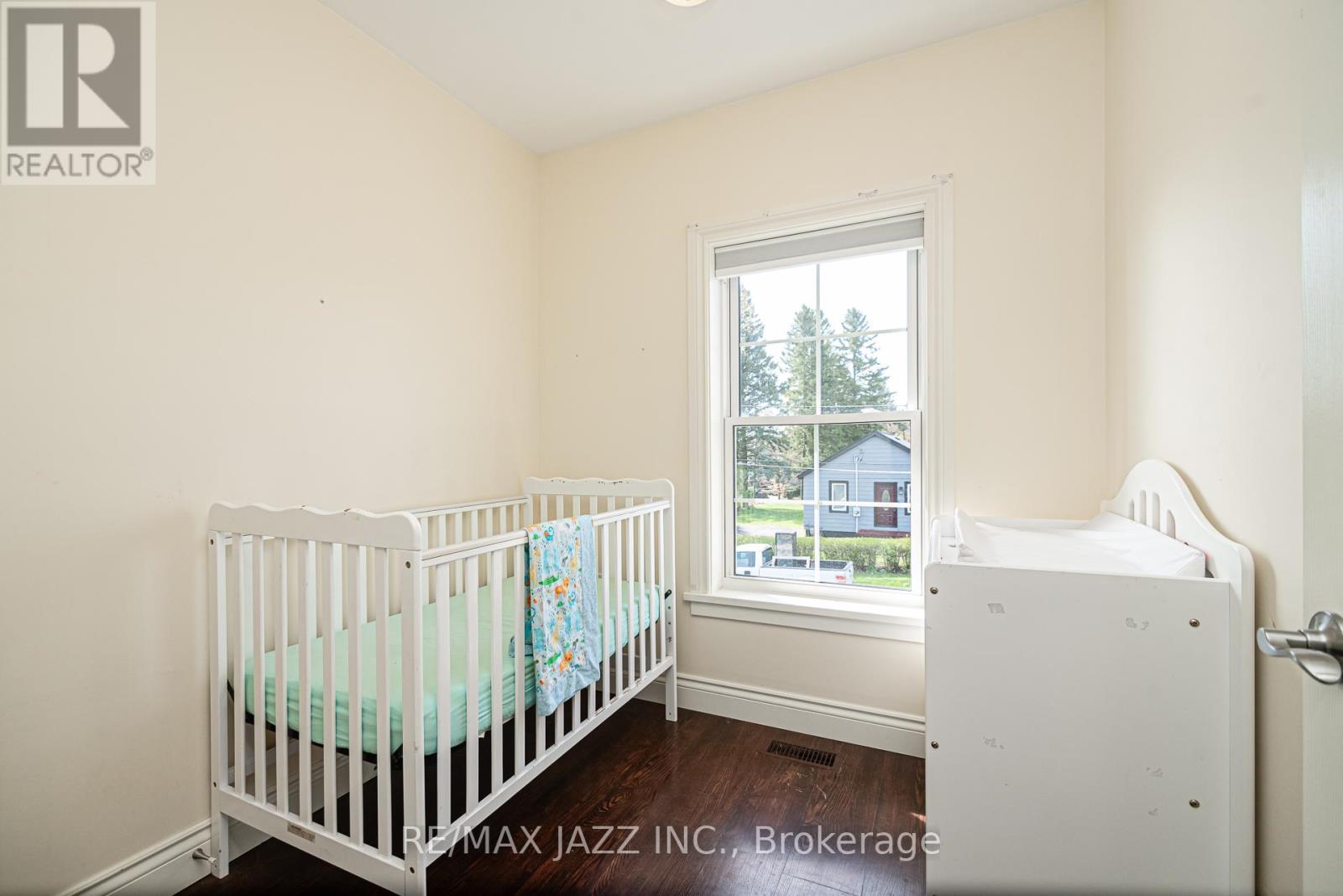 28 Emily Street E, Clarington (Newcastle), Ontario  L1B 1H3 - Photo 17 - E12132907
