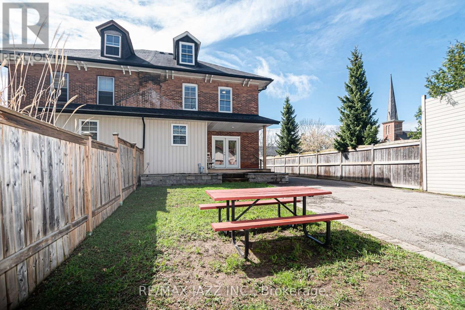 28 Emily Street E, Clarington (Newcastle), Ontario  L1B 1H3 - Photo 19 - E12132907