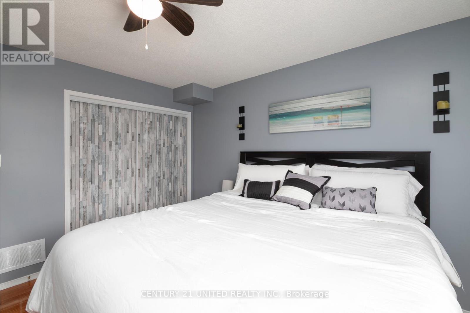 1301 Eagle Crescent, Peterborough West (North), Ontario  K9K 2K7 - Photo 14 - X12133030