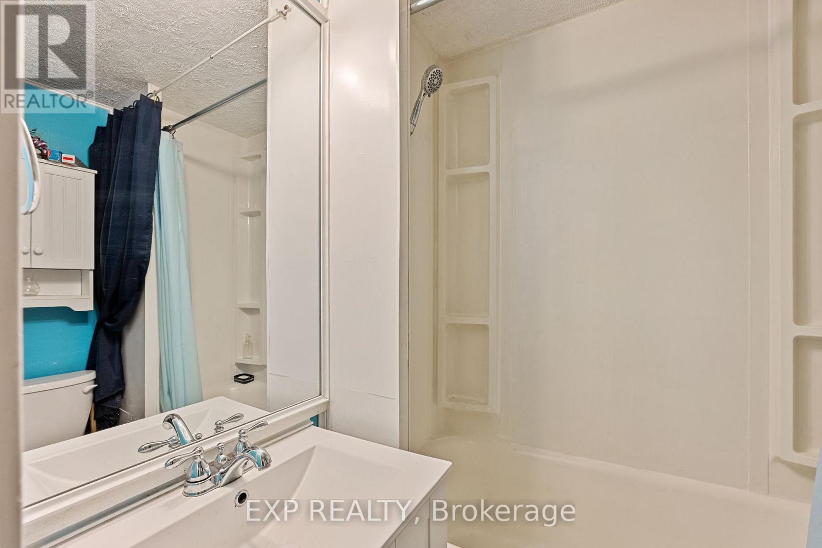 9 Victoria Street E, Kawartha Lakes (Omemee), Ontario  K0L 2W0 - Photo 23 - X12133000