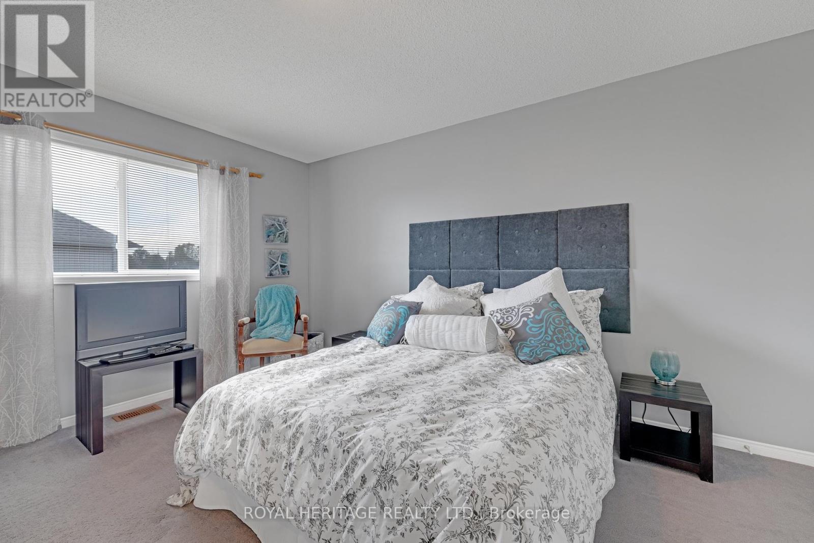 165 Brookhouse Drive, Clarington (Newcastle), Ontario  L1B 1N9 - Photo 21 - E12133309