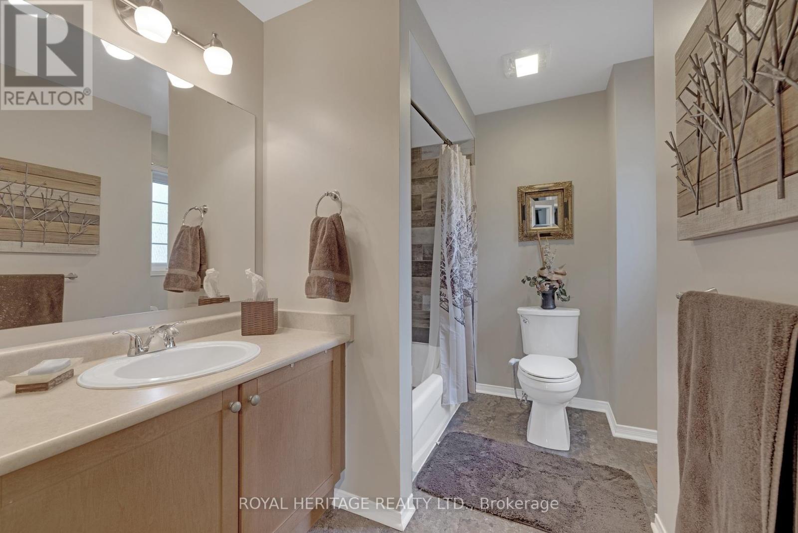 165 Brookhouse Drive, Clarington (Newcastle), Ontario  L1B 1N9 - Photo 24 - E12133309