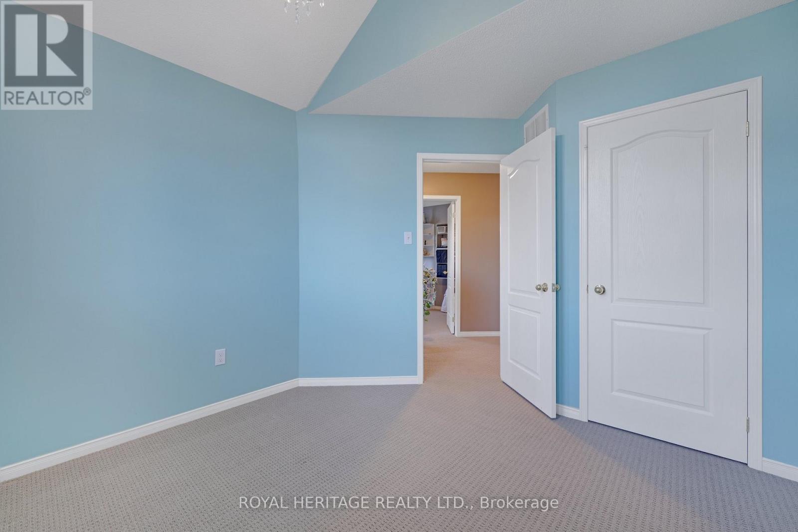 165 Brookhouse Drive, Clarington (Newcastle), Ontario  L1B 1N9 - Photo 26 - E12133309