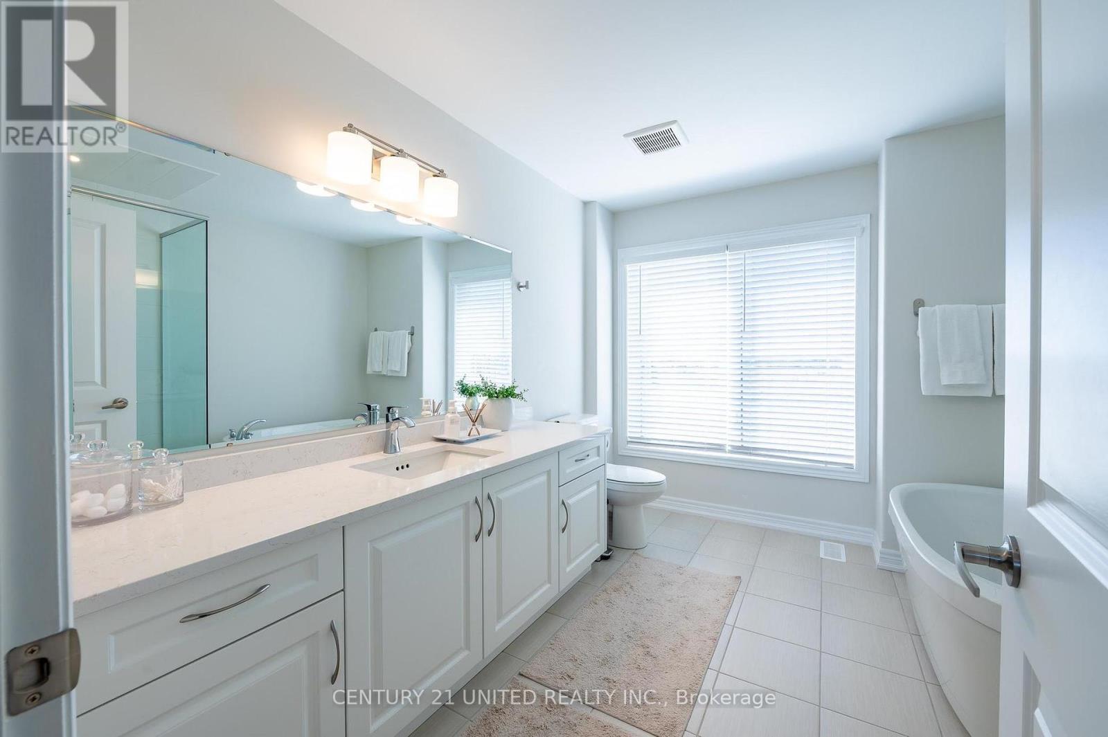905 Bitten Lane, Peterborough North (North), Ontario  K9H 0H8 - Photo 17 - X12133329