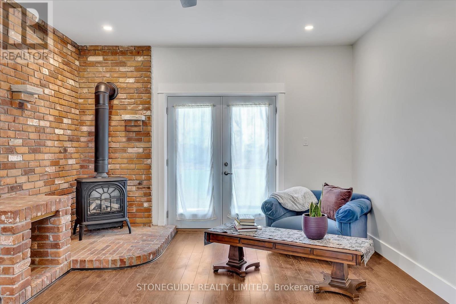 750 Baltic Drive, Selwyn, Ontario  K9L 1L7 - Photo 7 - X12133403