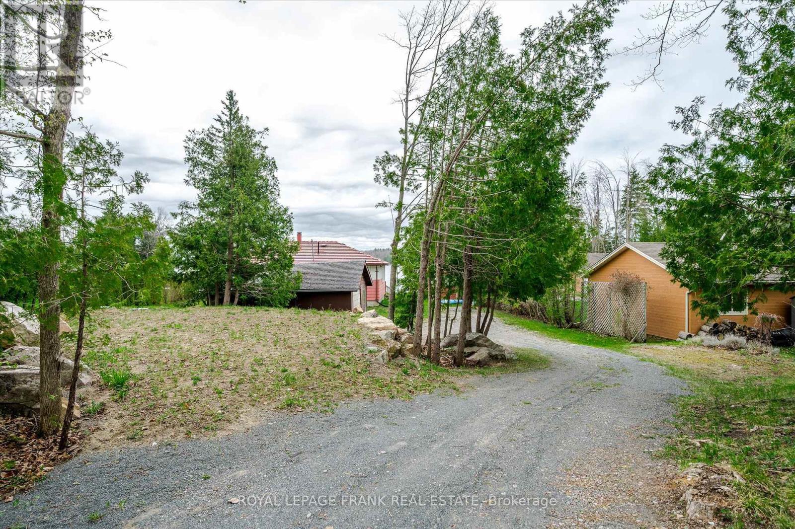 2 Fire Route 13, Trent Lakes, Ontario  K0L 2H0 - Photo 25 - X12133422