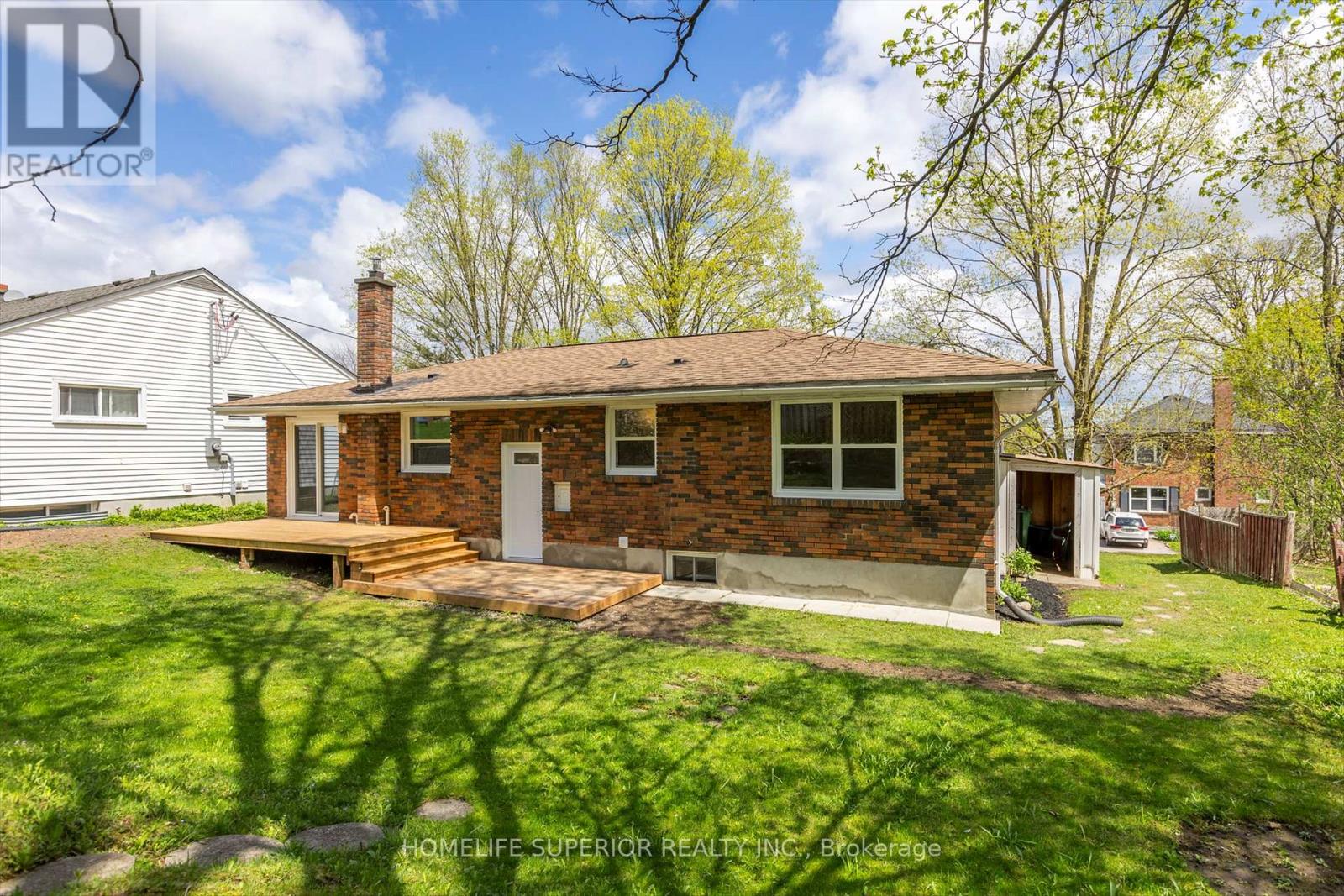 1243 Albertus Avenue, Peterborough Central (Old West End), Ontario  K9J 6A3 - Photo 40 - X12133434