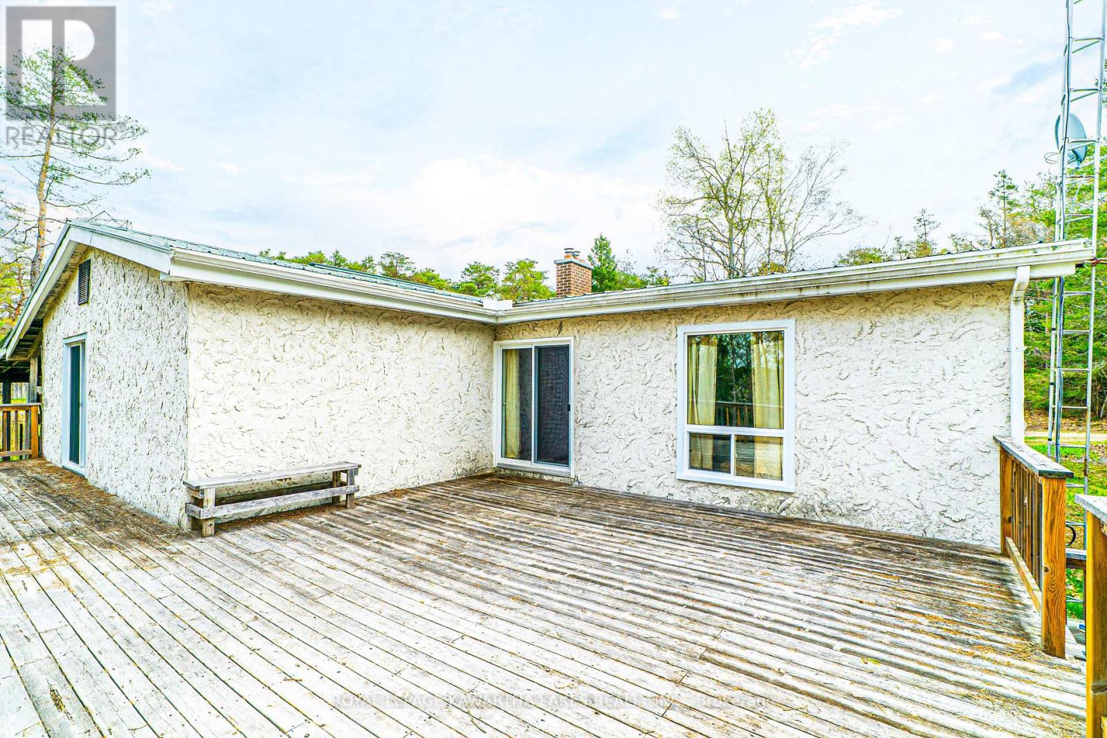 219 Pontypool Road, Kawartha Lakes (Pontypool), Ontario  L0A 1K0 - Photo 43 - X12133453