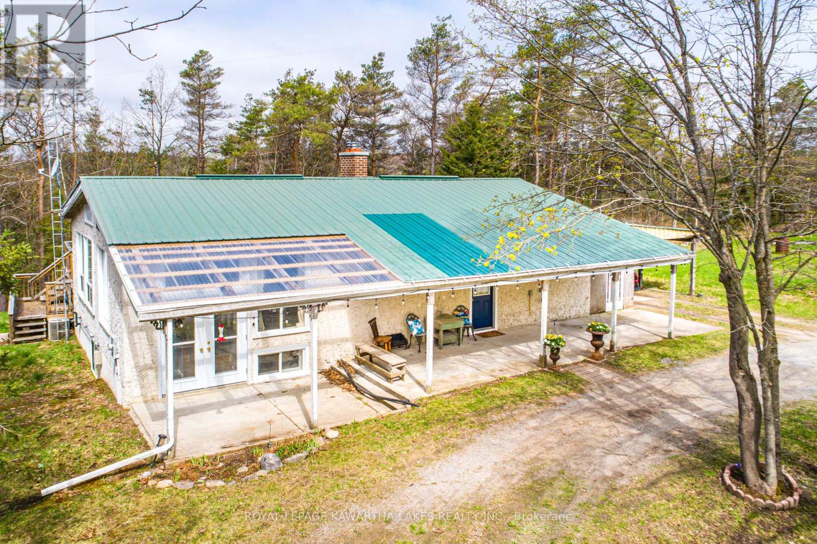 219 Pontypool Road, Kawartha Lakes (Pontypool), Ontario  L0A 1K0 - Photo 8 - X12133453
