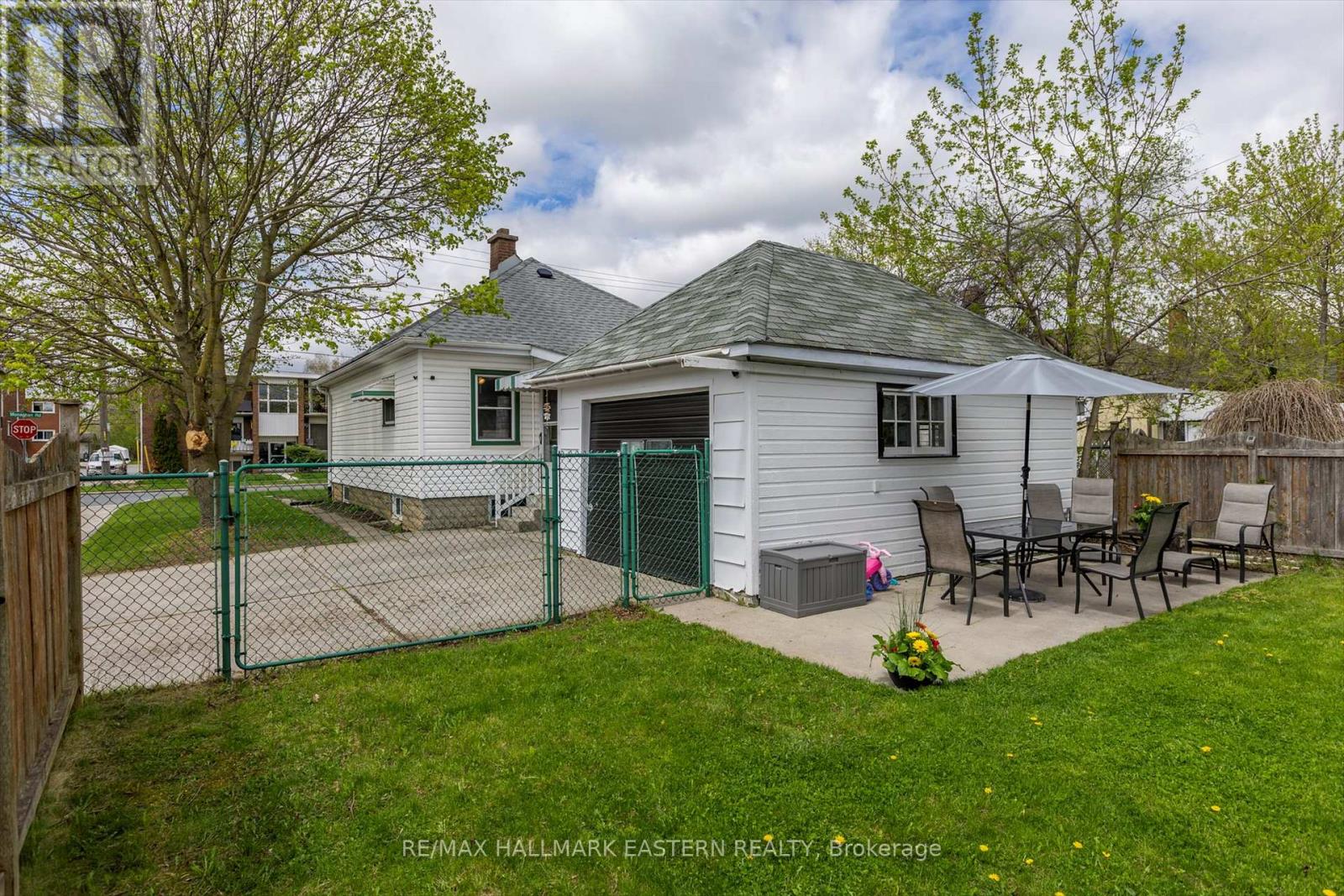 706 Monaghan Road, Peterborough South (West), Ontario  K9J 5J8 - Photo 46 - X12133485