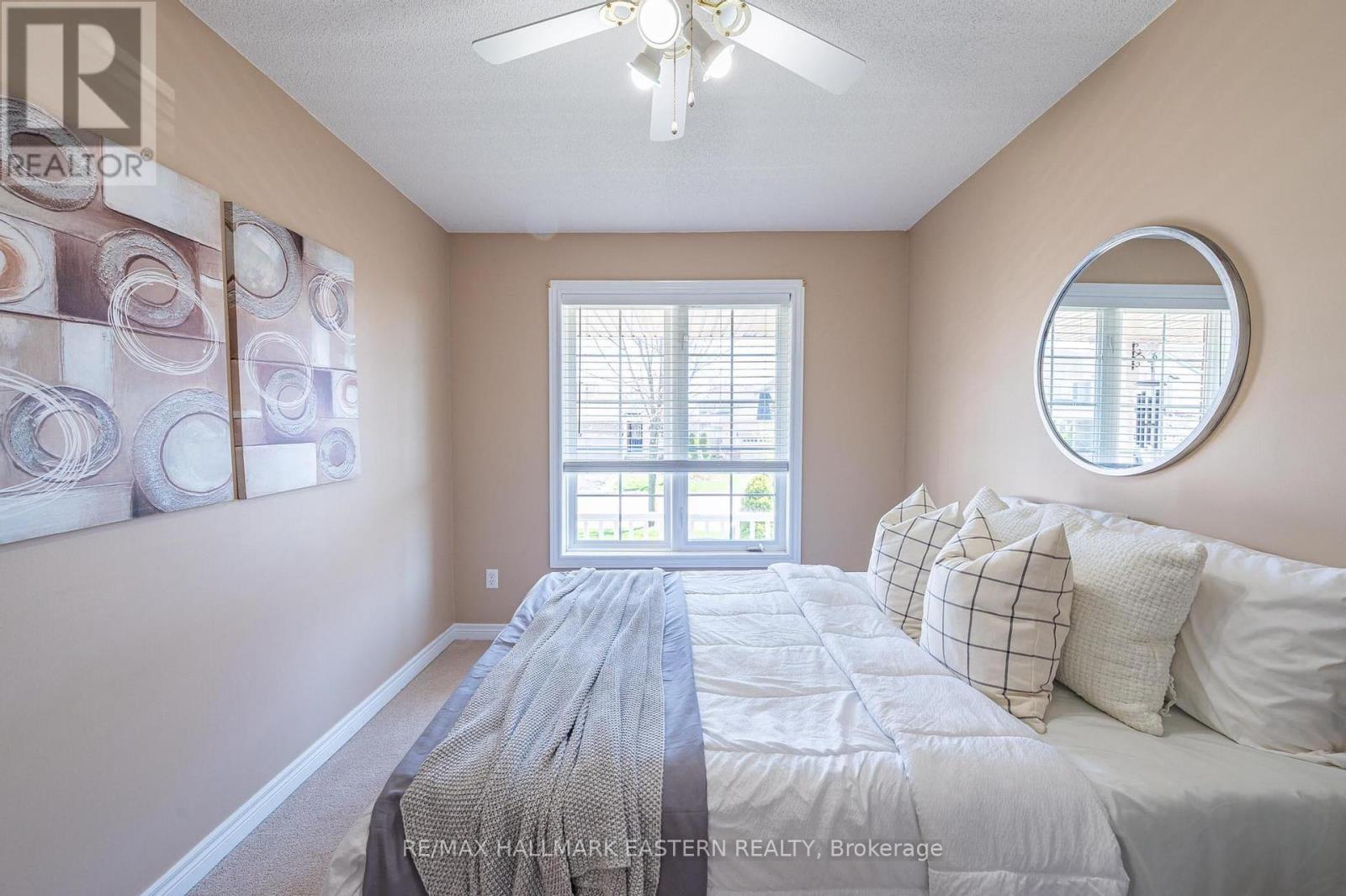 20 Purple Dusk Drive, Kawartha Lakes (Lindsay), Ontario  K9V 0B2 - Photo 20 - X12133622