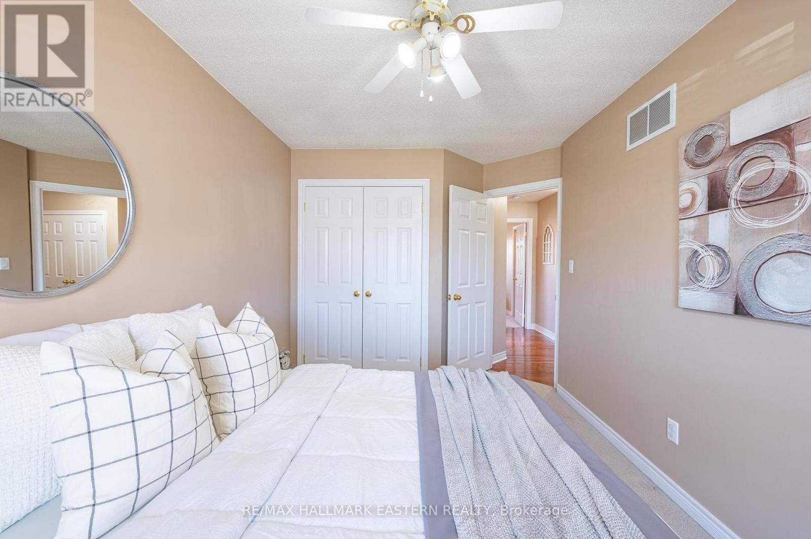 20 Purple Dusk Drive, Kawartha Lakes (Lindsay), Ontario  K9V 0B2 - Photo 21 - X12133622