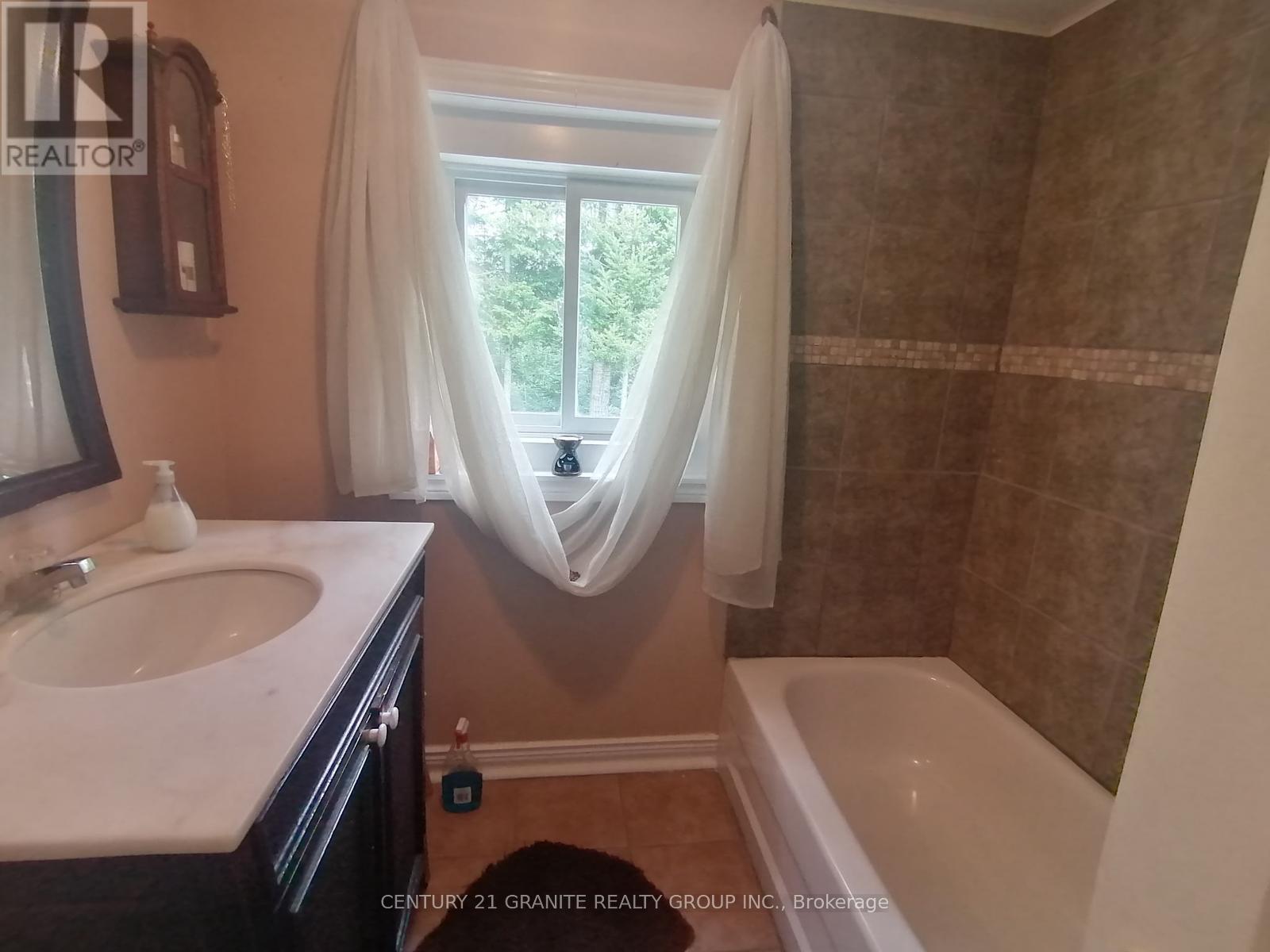 35485 Hwy 28 Highway E, Carlow/mayo (Mayo Ward), Ontario  K0L 1C0 - Photo 22 - X12133847