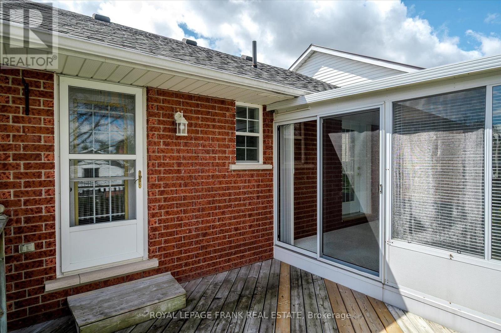 1606 Ramblewood Drive, Peterborough West (South), Ontario  K9K 2C5 - Photo 11 - X12133904