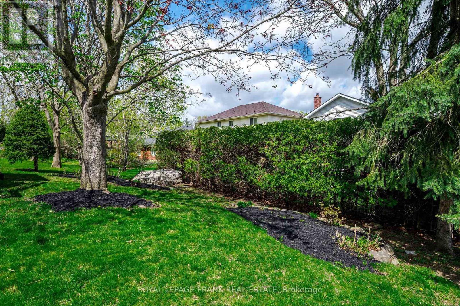 1606 Ramblewood Drive, Peterborough West (South), Ontario  K9K 2C5 - Photo 26 - X12133904