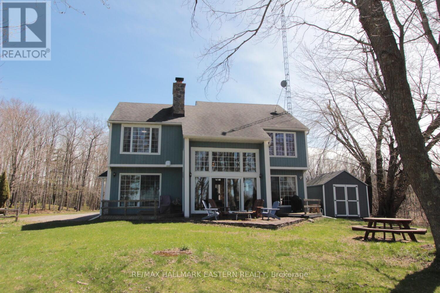 572 Round Lake Road, Havelock-Belmont-Methuen (Belmont-Methuen), Ontario  K0L 1Z0 - Photo 2 - X12134146