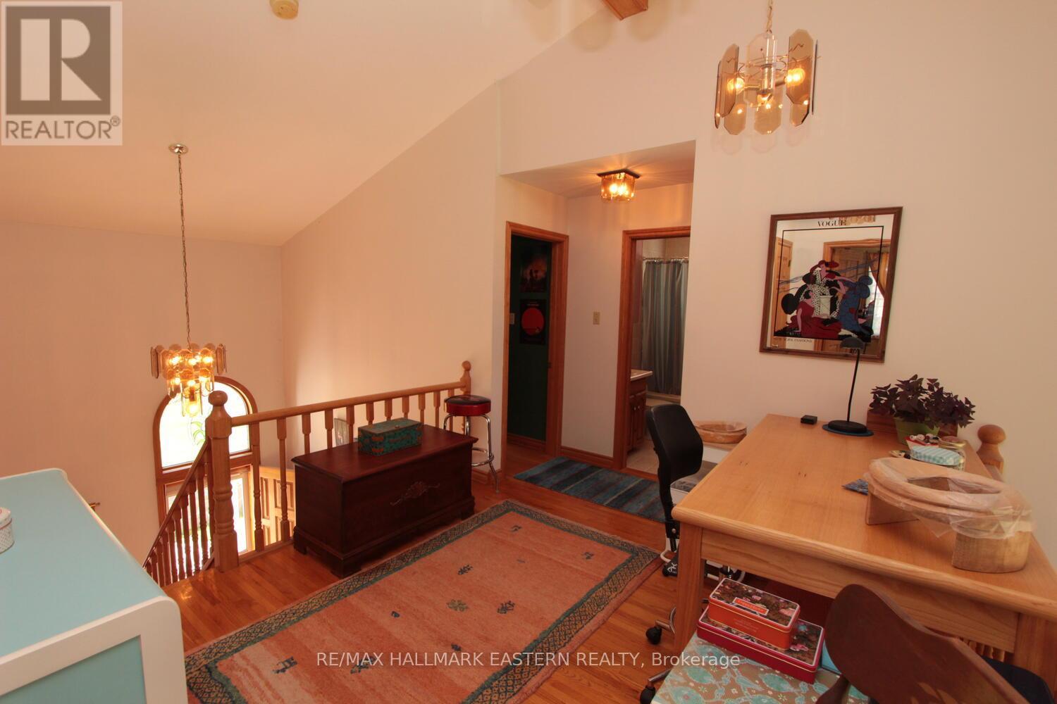 572 Round Lake Road, Havelock-Belmont-Methuen (Belmont-Methuen), Ontario  K0L 1Z0 - Photo 24 - X12134146