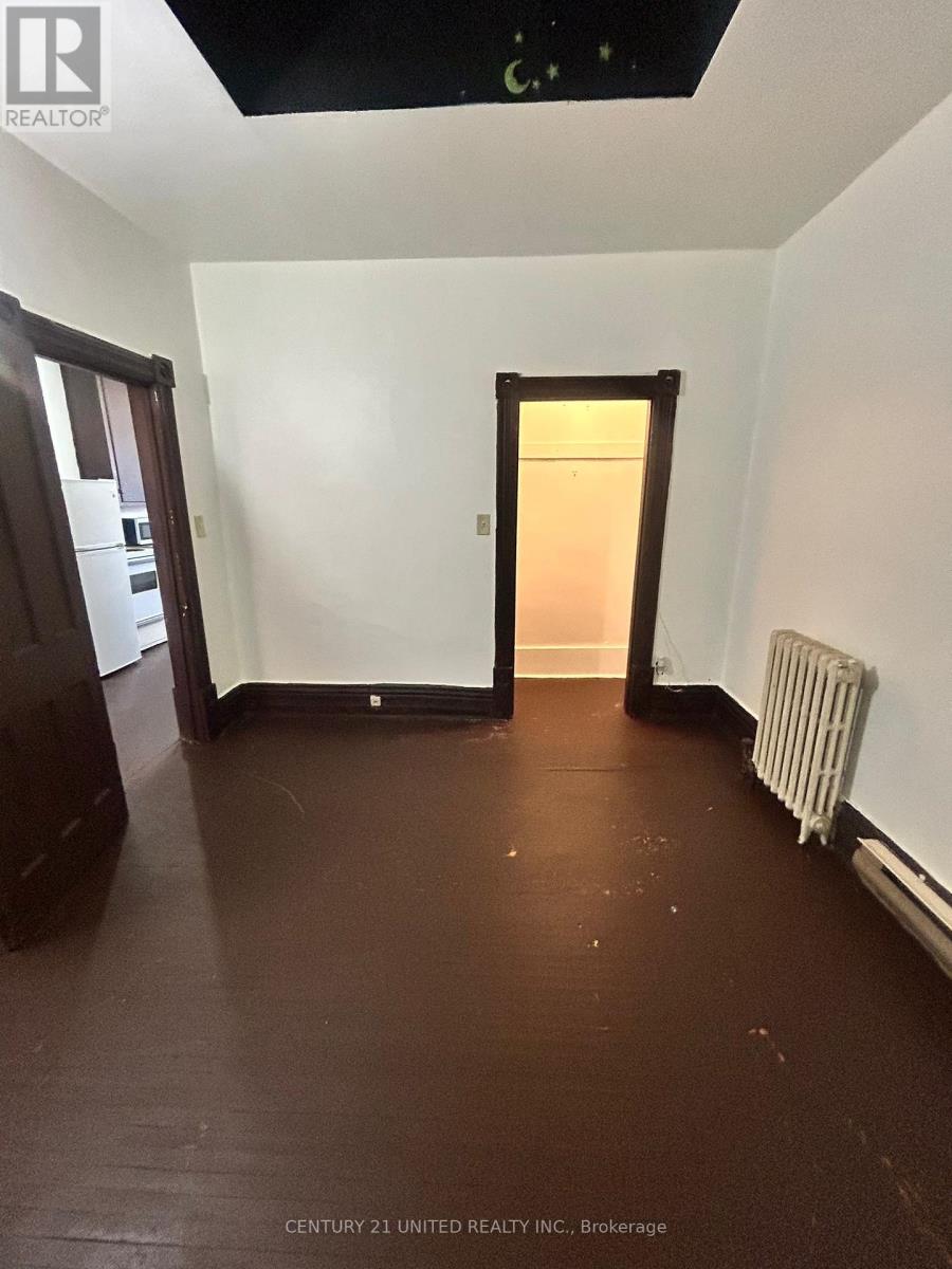 1 - 168 Charlotte Street, Peterborough (Downtown), Ontario  K9J 2T8 - Photo 2 - X12134334