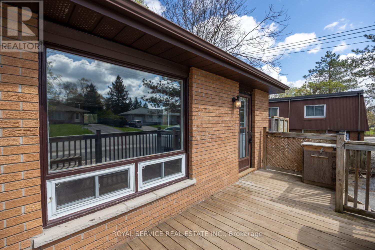 42 ALEXANDER AVENUE, peterborough west (north), Ontario