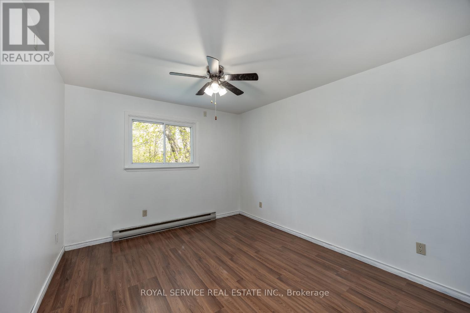 42 Alexander Avenue, Peterborough West (North), Ontario  K9J 6B4 - Photo 15 - X12134679