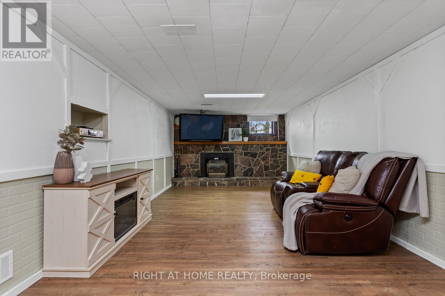 1480 Sharpe Line, Cavan Monaghan (Cavan Twp), Ontario  L0A 1C0 - Photo 24 - X12134464