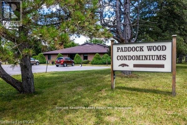 2 - 2 PADDOCK WOOD, peterborough east (north), Ontario