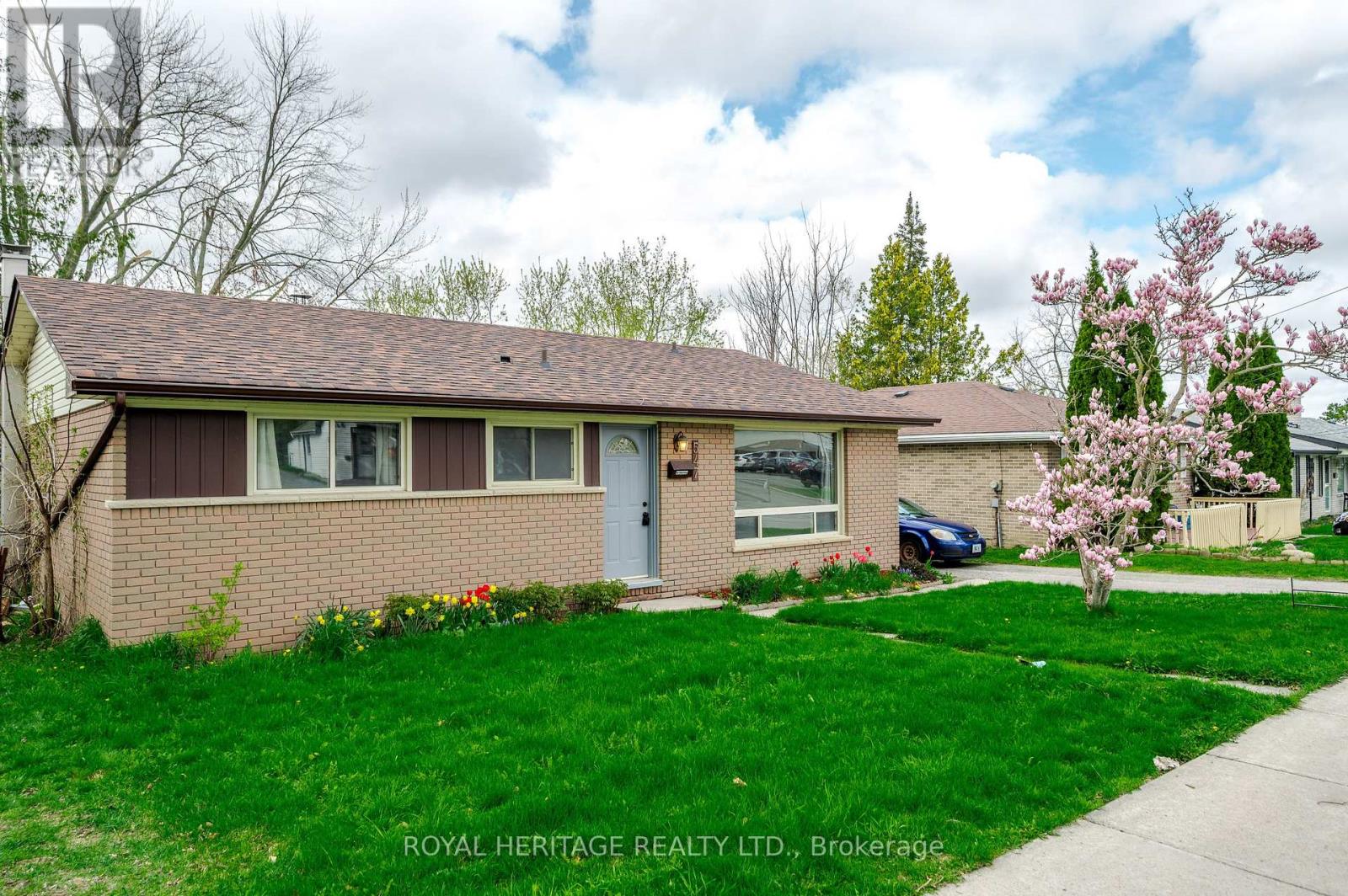 547 RIVER ROAD S, peterborough south (east), Ontario