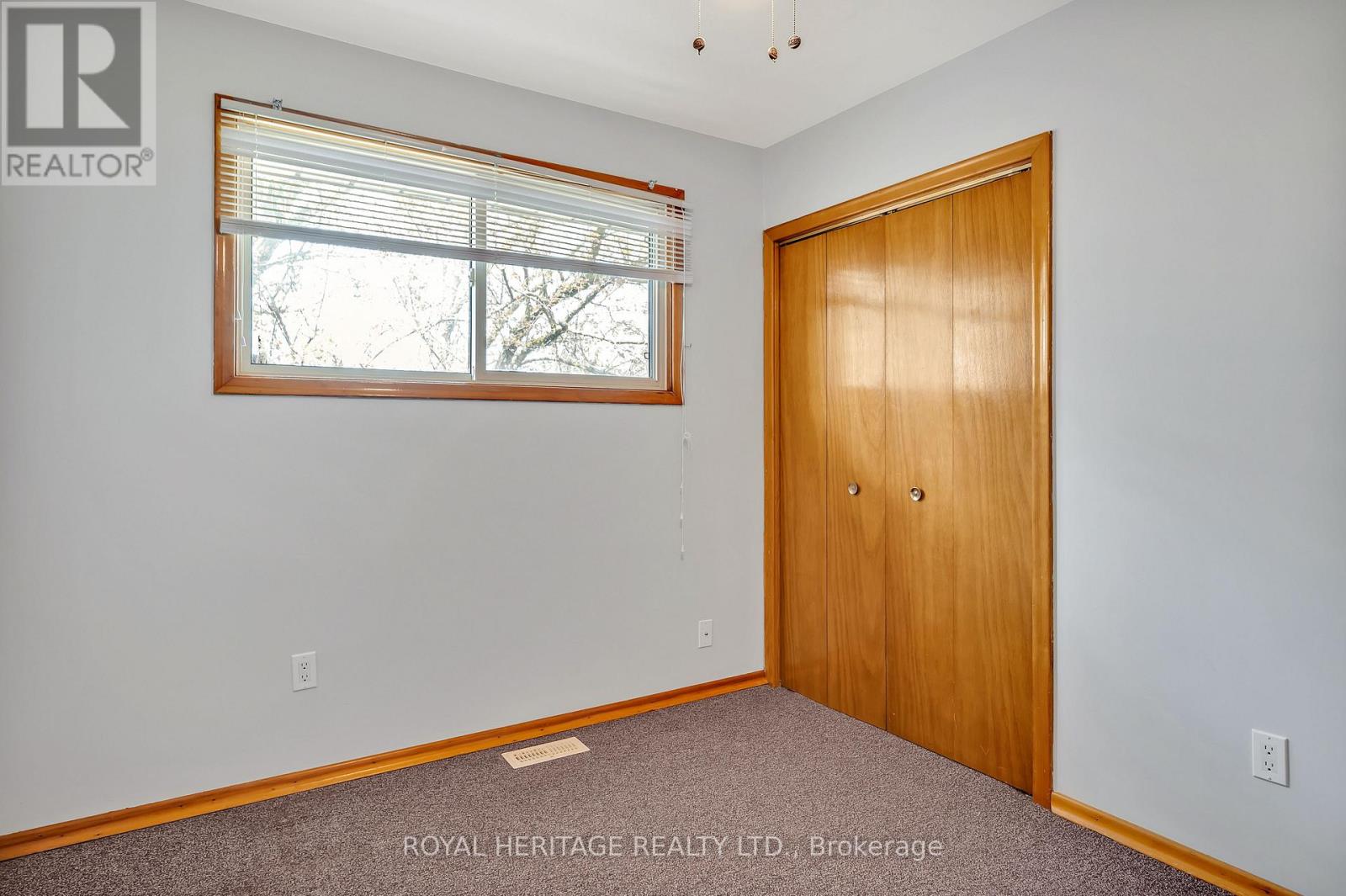 547 River Road S, Peterborough South (East), Ontario  K9J 1E6 - Photo 15 - X12134644