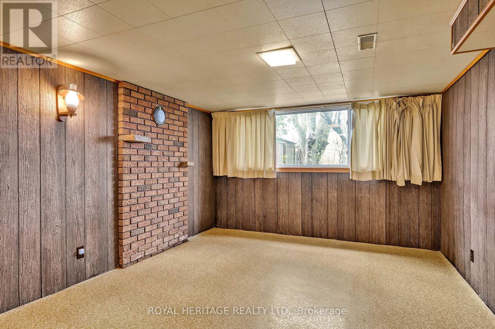547 River Road S, Peterborough South (East), Ontario  K9J 1E6 - Photo 21 - X12134644