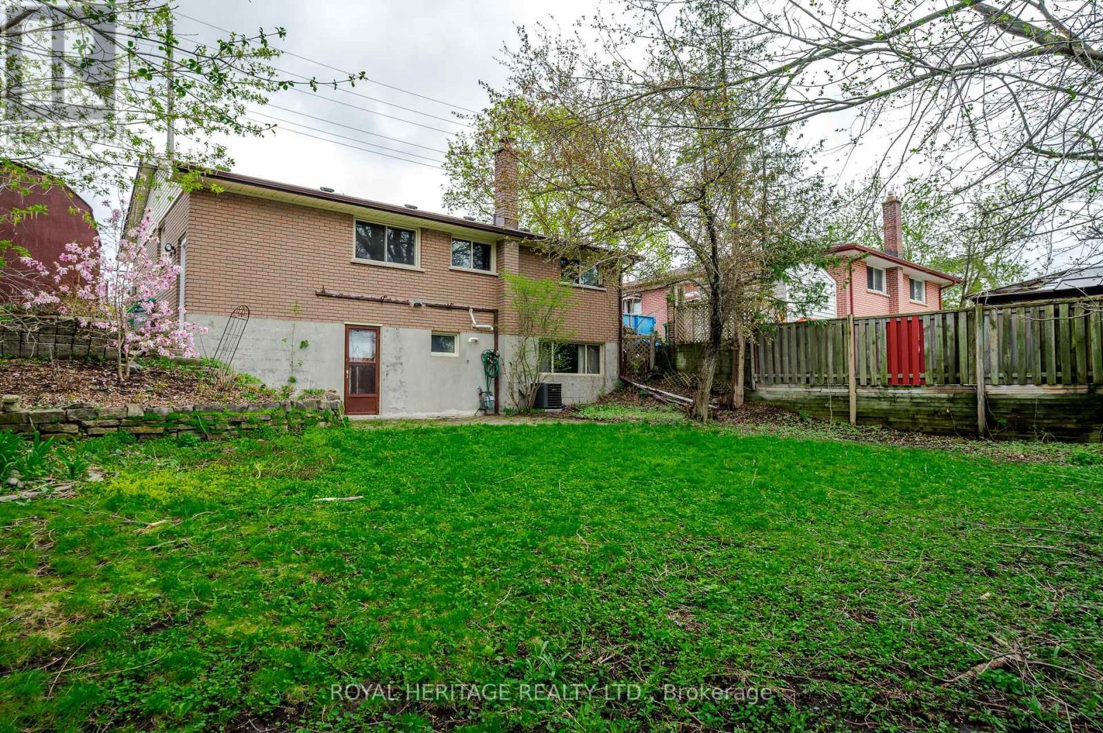 547 River Road S, Peterborough South (East), Ontario  K9J 1E6 - Photo 34 - X12134644
