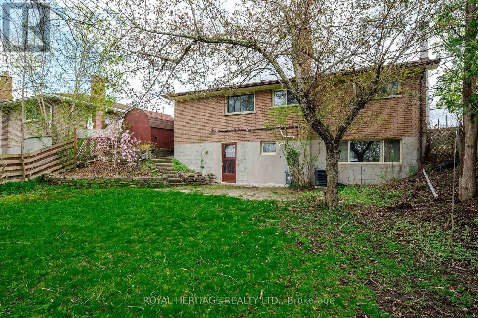 547 River Road S, Peterborough South (East), Ontario  K9J 1E6 - Photo 35 - X12134644