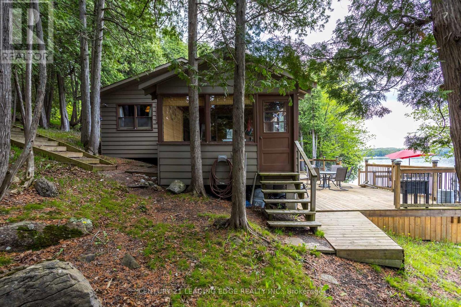 1956 White Lake Road E, Douro-Dummer, Ontario  K0L 2H0 - Photo 25 - X12134869