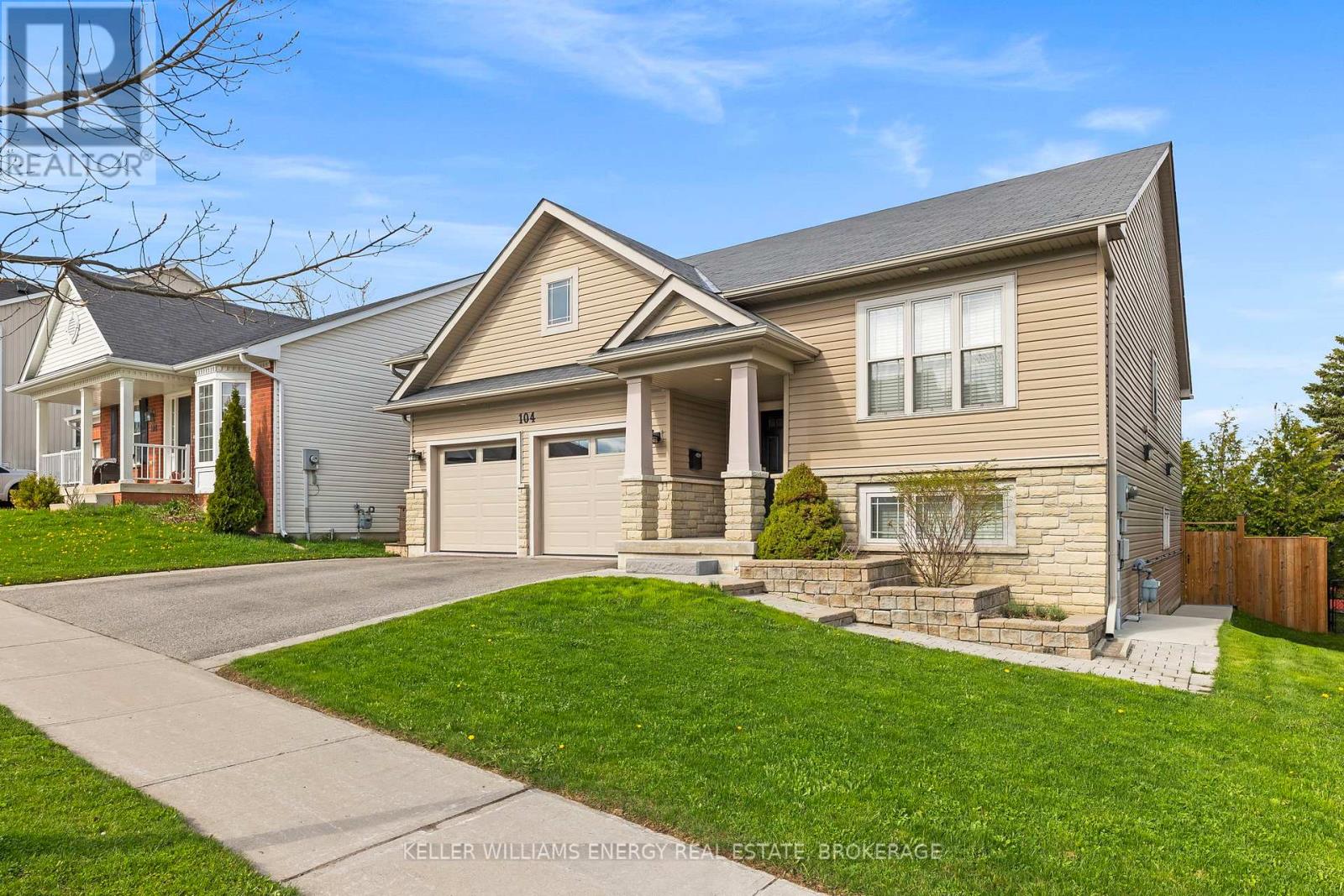 104 BOWEN DRIVE, peterborough north (north), Ontario