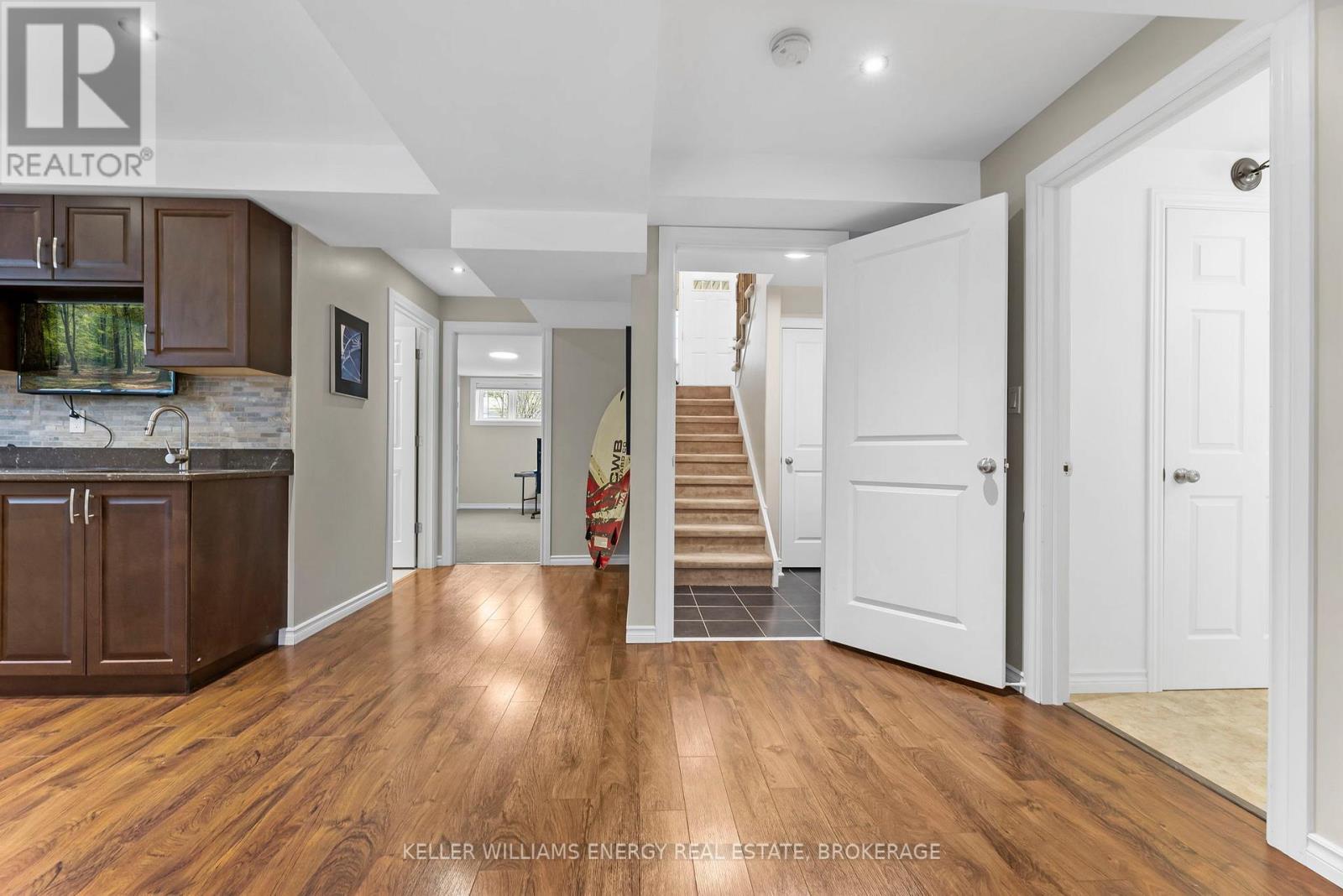 104 Bowen Drive, Peterborough North (North), Ontario  K9H 0B8 - Photo 19 - X12135070